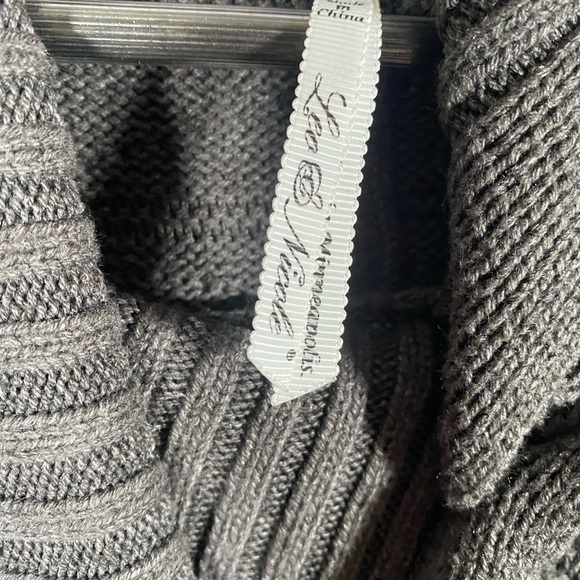 Leo & Nicole Brown Knit Poncho Sweater Asymmetrical Collar S/M Cozy Fall Winter - Picture 11 of 11